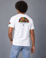 Guadeloupe porté de dos — Karukera, drapeau vu de côté