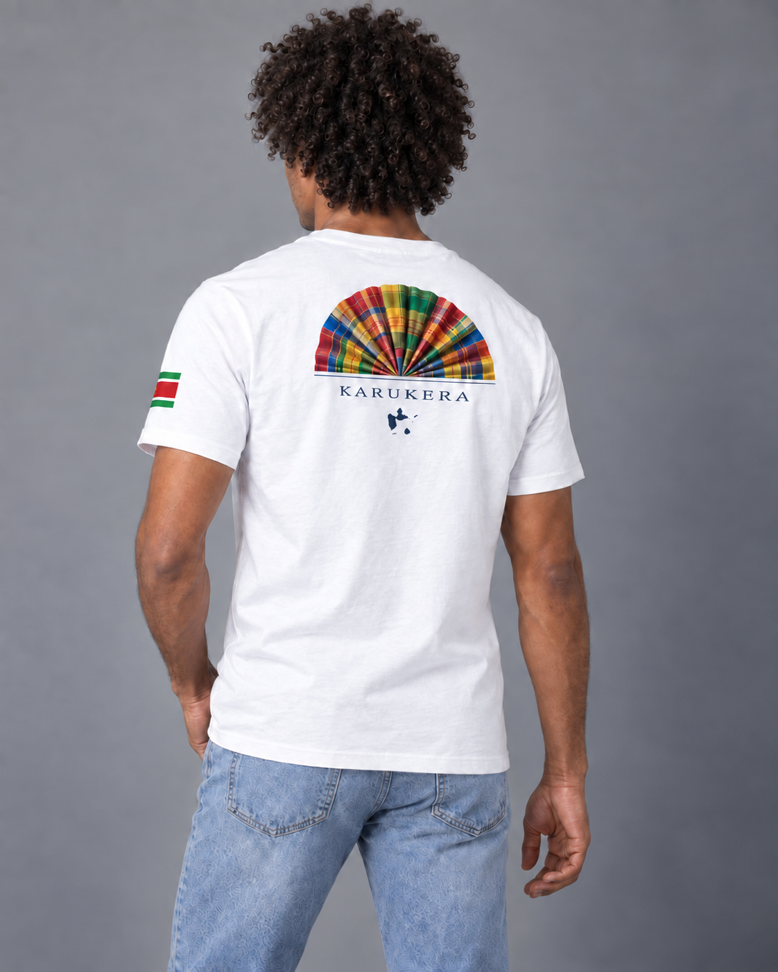 Guadeloupe porté de dos — Karukera, drapeau vu de côté